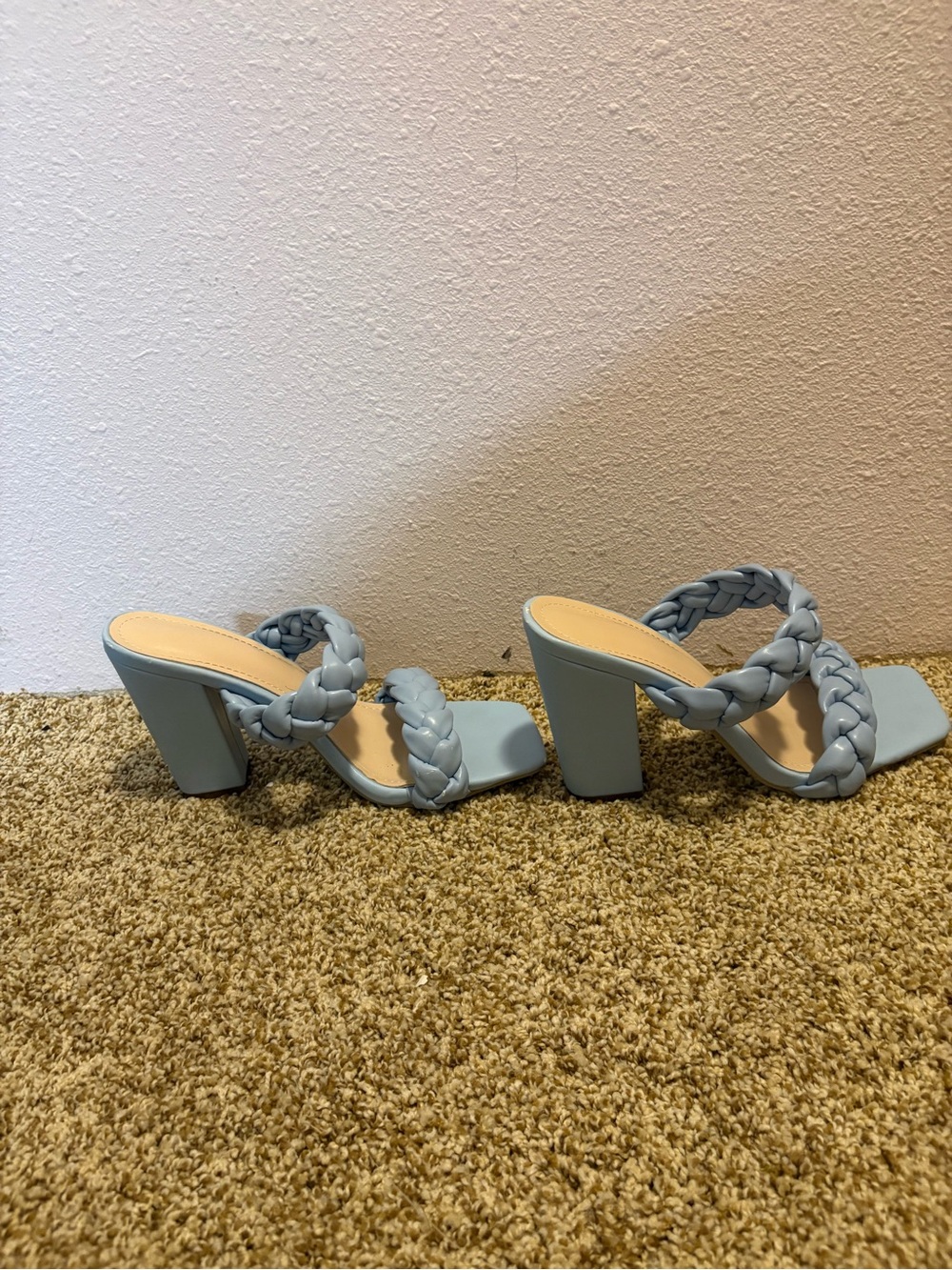 Braided Strap Block Heel Mules Light Blue Size 37 Open Toe Sandals - Picture 4 of 8